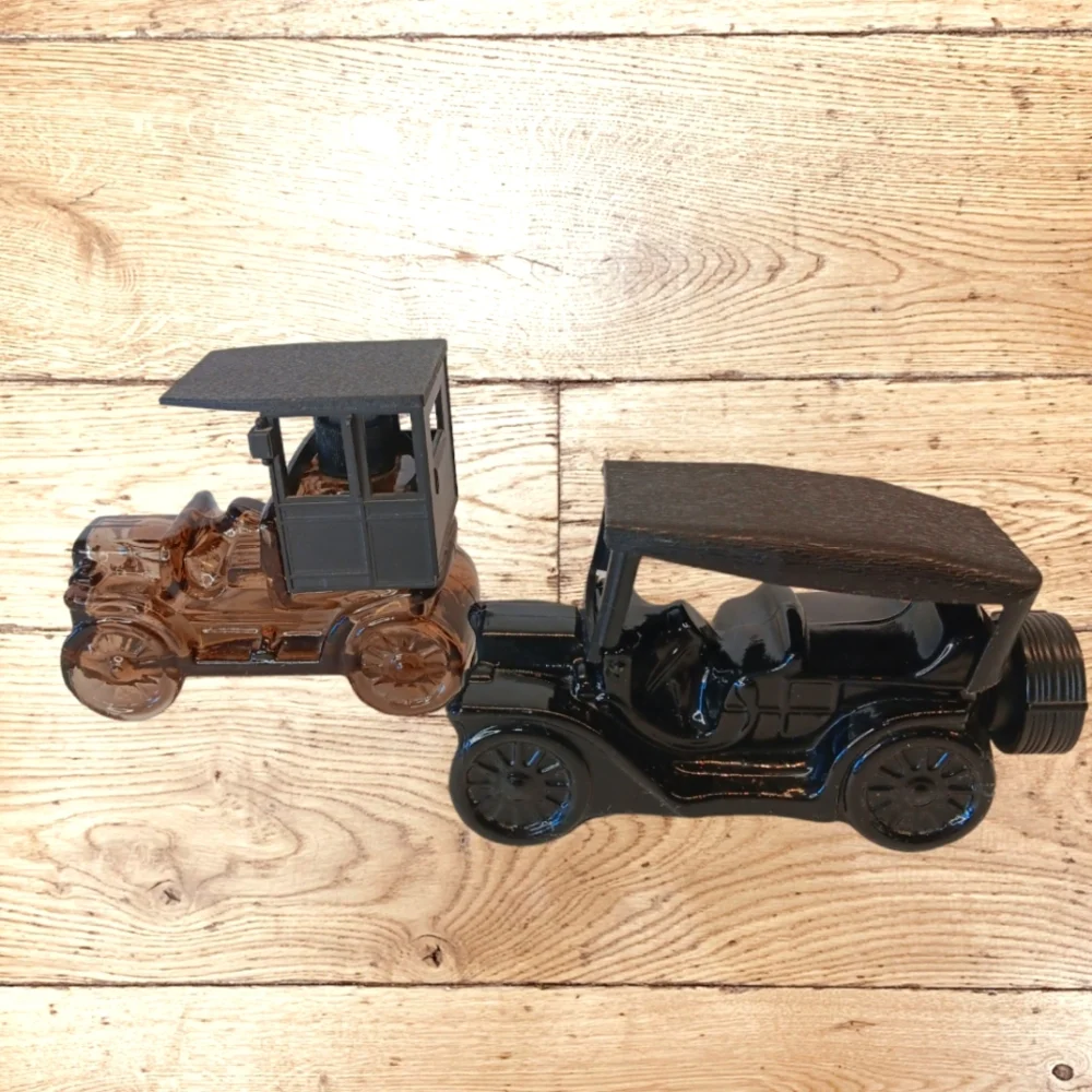 Avon Vintage Set of 2 Glass Touring Cars: Amber Reo & Black Touring T Empty
